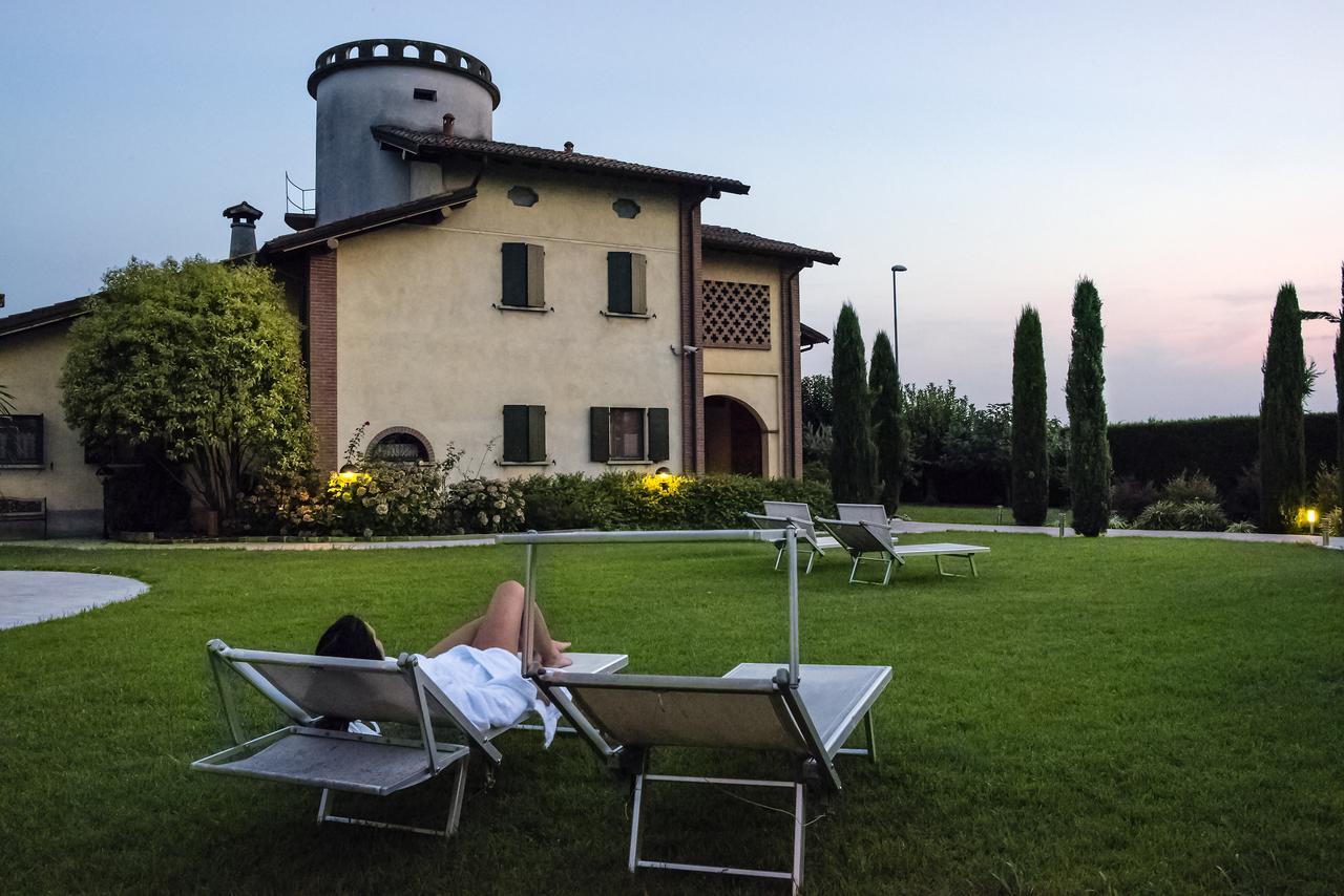 I Colori Della Vita Hotel Bagnolo Cremasco ภายนอก รูปภาพ